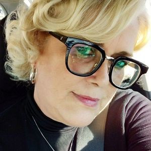 Meet your Posher, Mayra